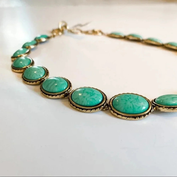 Turquoise Necklace - Picture 4 of 4